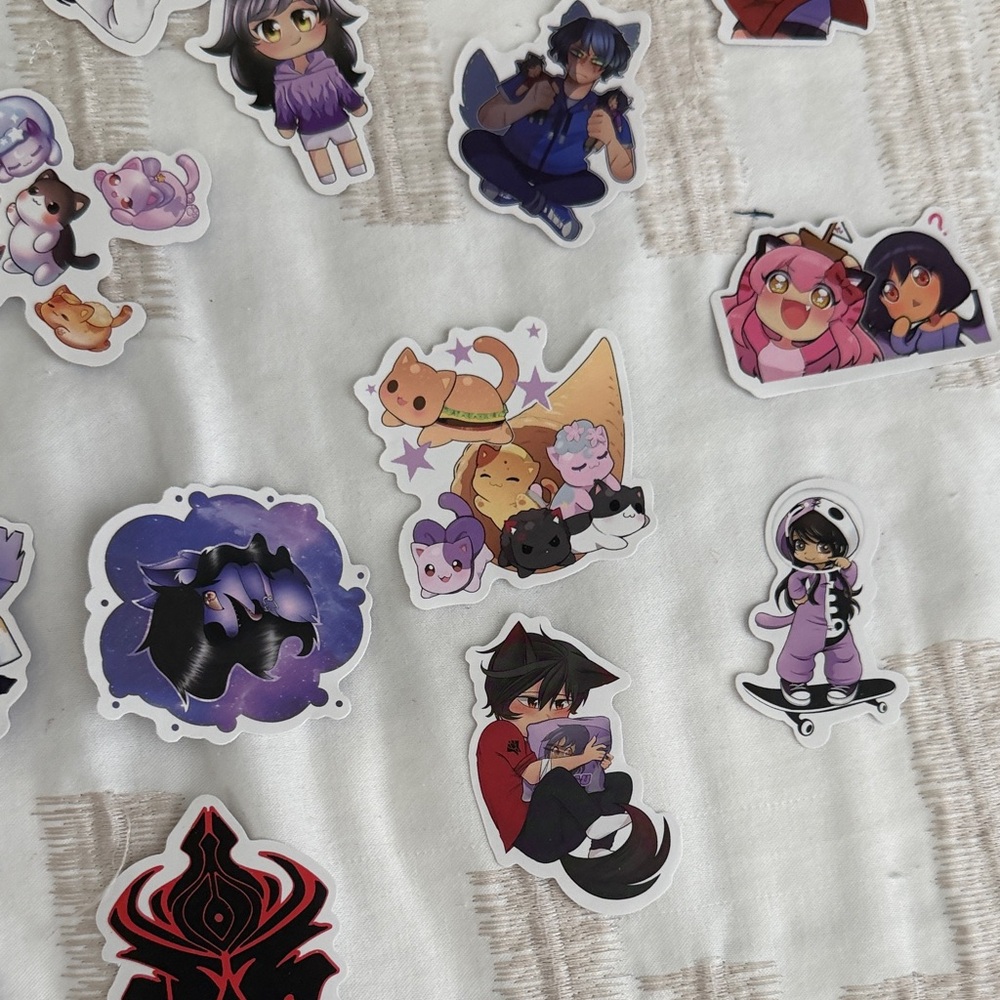 Cute Character Sticker Set - Picture 5 of 12